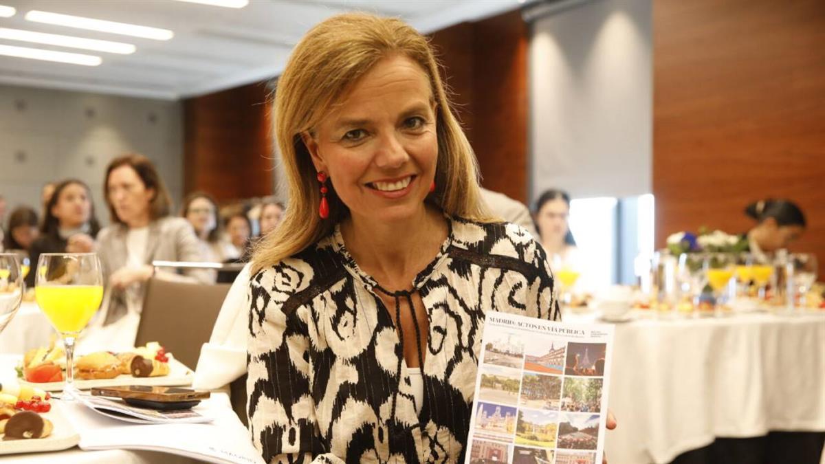 Detalla el procedimiento para la autorización de eventos en distintas zonas de la capital